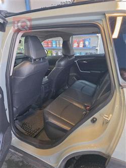 تويوتا راف 4